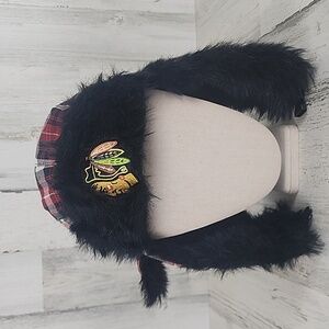 Chicago Blackhawks black faux fur red white plaid winter trapper hat NHL